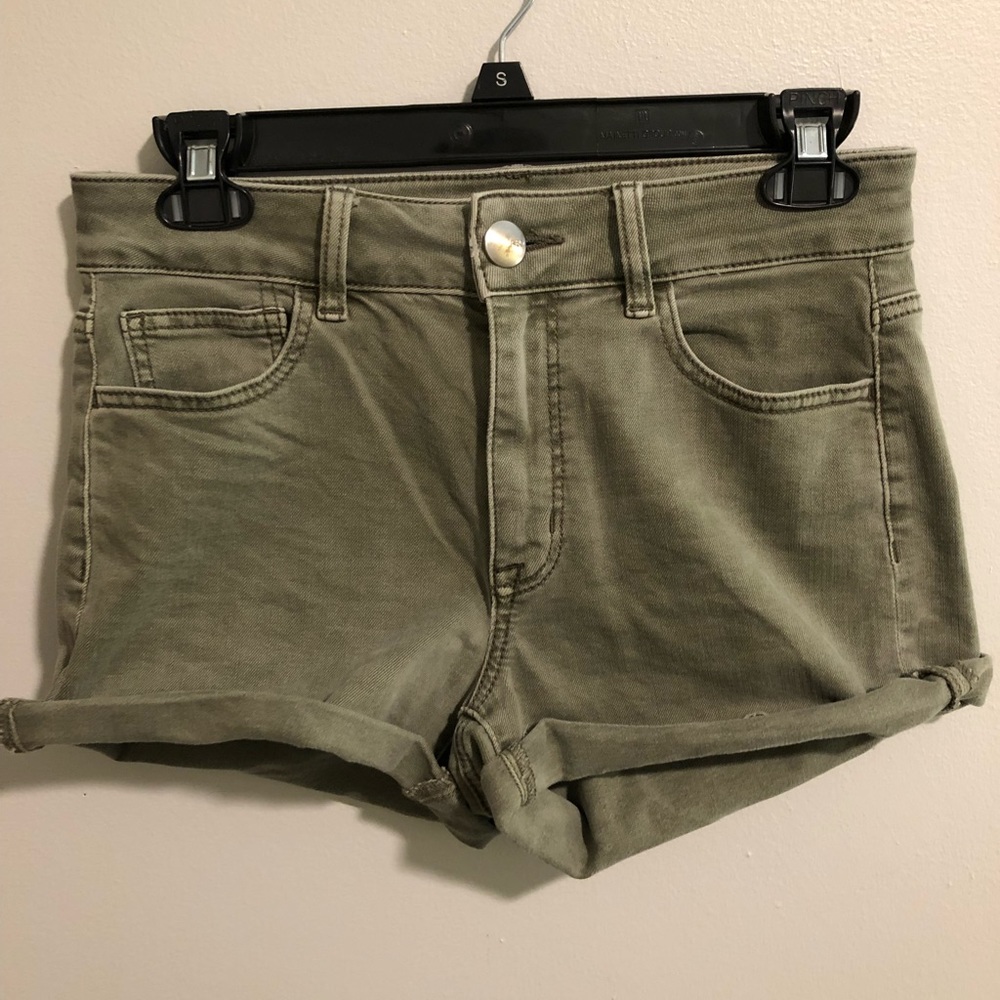 American Eagle Hi-Rise Shorts